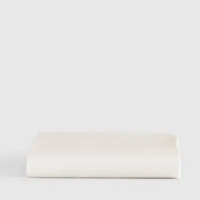 Quince ad: Mulberry Silk Bed Sheets?