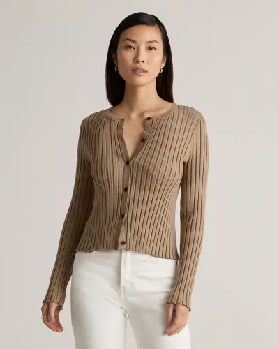 Quince ad: Create A Timeless Wardrobe