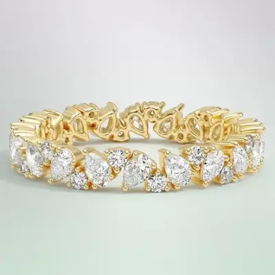 Brilliant Earth ad: Wedding Rings