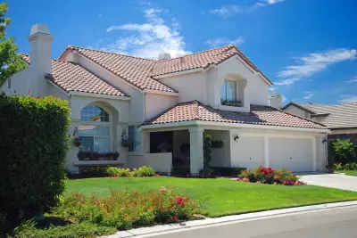 RealEstateAgents.com ad: Find great real estate agents